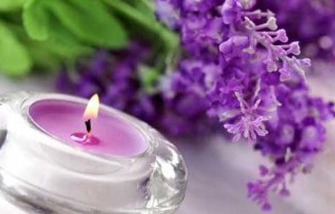 薰衣草精油的使用方法 薰衣草精油的使用方法和功效与作用