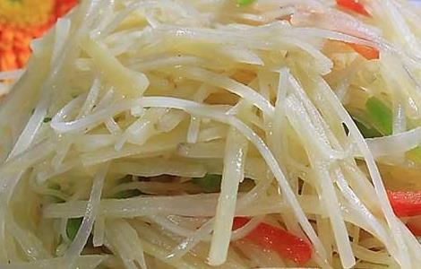 青椒土豆丝怎么做好吃（青椒土豆丝具体做法）