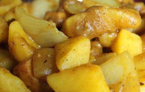 咖喱土豆的家常做法 咖喱土豆的家常做法视频