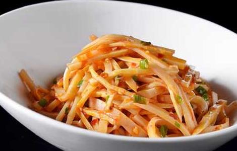凉拌春笋的功效及做法 凉拌笋的做法家常