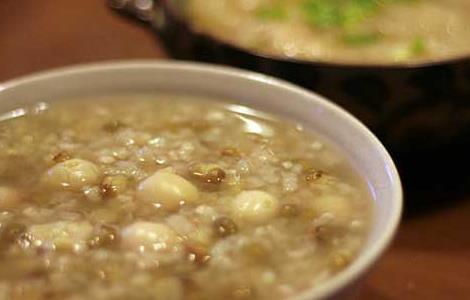 荞麦粥的功效及做法（荞麦粥的做法和功效）