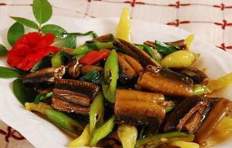 红烧鳝鱼的功效及做法 红烧鳝鱼的功效及做法大全