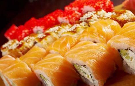 三文鱼寿司的功效及做法（三文鱼寿司的吃法）