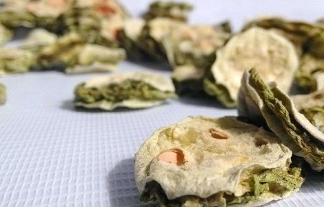 苦瓜干泡水喝的功效与作用 苦瓜干泡水喝有什么功效的功效与作用