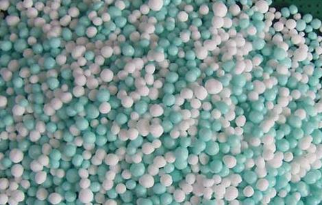 夏季储存化肥要注意四点（化肥储存应注意哪些事项）