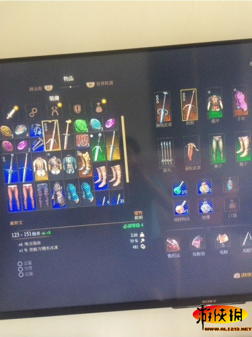 《巫师3:狂猎》前期最强武器入手方法解析攻略