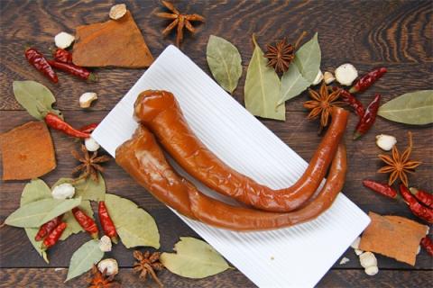 猪尾骨的功效与作用（猪尾骨的功效与作用禁忌）