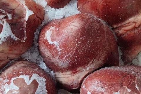 猪心汤的功效与作用(小孩子吃猪心汤的功效与作用)