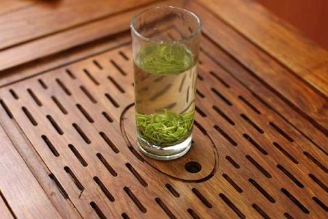 茶叶的功效与作用 茶叶的功效与作用及禁忌