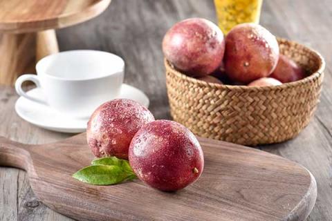 白香果的功效与作用 百香果的功效与作用?