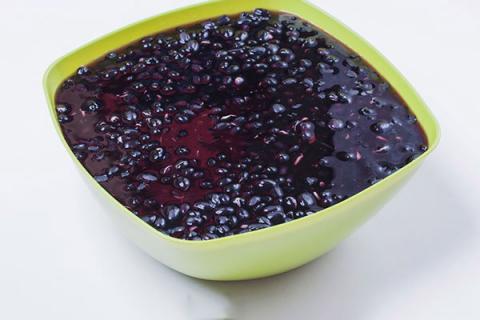 黑豆生吃的功效与作用（黑豆生吃的功效与作用及食用方法 新闻）