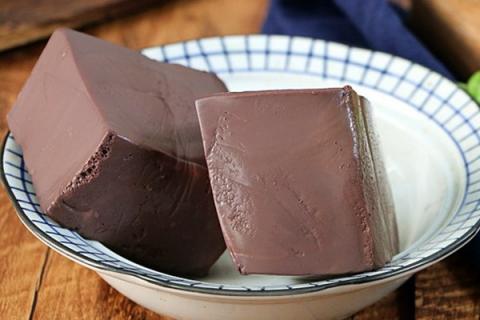 羊血的功效与作用（小孩吃羊血的功效与作用）