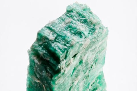 天河石的功效与作用（冰种天河石的功效与作用）