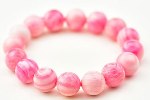 女王贝手链的功效与作用 女王贝手串的功效百度百科