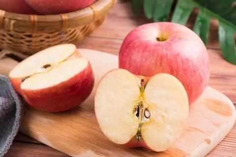 蒸苹果的功效与作用 蒸苹果的功效与作用蒸几分钟