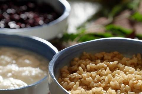 糯米酒的功效与作用 糯米酒的功效与作用禁忌