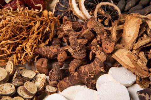 膈下逐瘀汤的功效与作用 膈下逐瘀汤的功效与作用案例