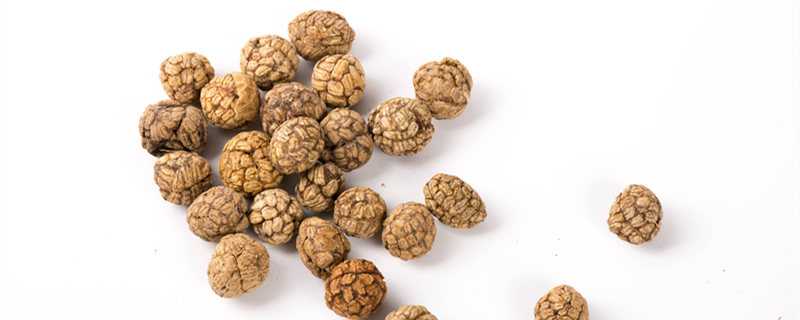 草蔻与肉蔻的做菜区别是什么 草蔻与肉蔻的做菜区别是什么呢