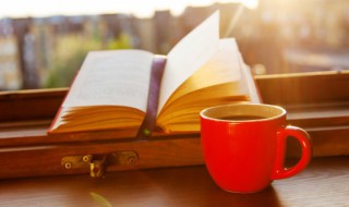 一家人开心幸福的简短句子有哪些（一家人简单快乐的句子）