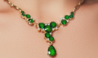 老油青翡翠价格（老油青翡翠图片及价格）