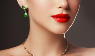 翡翠抛光粉如何洗干净（翡翠去除抛光粉的办法）