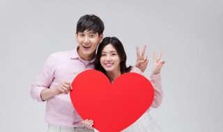 好听的qq情侣网名（好听的qq情侣网名四字）