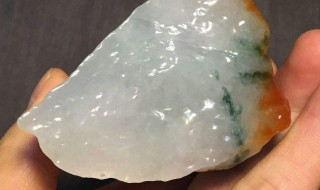 翡翠毛料鉴定(翡翠玉石毛料鉴定方法)