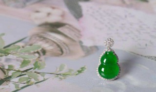 翡翠葫芦(翡翠葫芦吊坠图片大全)