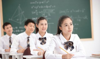 关于蛇的美称 关于蛇的名词