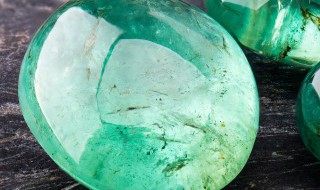 高档翡翠价格（高端翡翠价格）