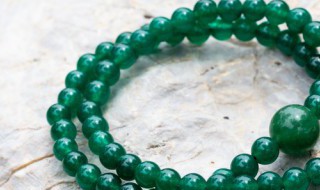 果冻翡翠价格表（果冻绿翡翠图片及价格）