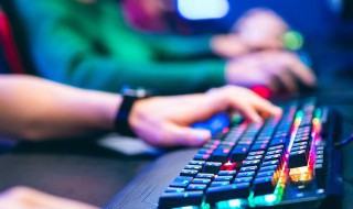 王者荣耀在哪关闭在线状态 王者荣耀在线时间怎么关闭