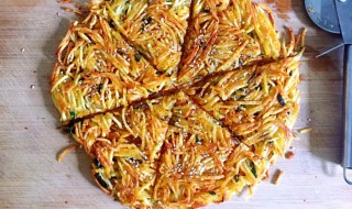 超精细的土豆丝饼的做法（土豆丝薄饼的做法）