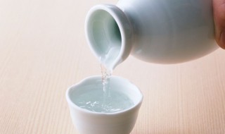 酒精属于什么垃圾 酒精属于什么垃圾?