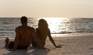 情人节贺卡祝福语简短（情人节贺卡祝福语简短10字）