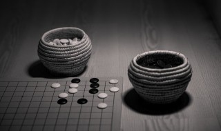 围棋和五子棋的区别是什么（围棋跟五子棋有啥区别）