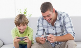 和平精英来营地做巡查员怎么参与活动