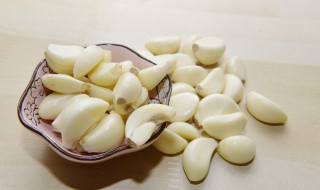 发芽的蒜瓣能吃吗（发芽的蒜瓣能吃吗 新闻）