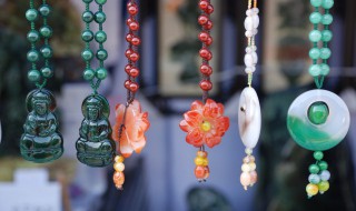 翡翠佛怎么养 如何介绍翡翠佛