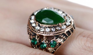 什么样的翡翠能做戒面 什么叫翡翠戒面