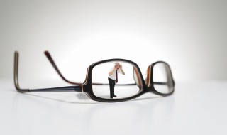 眼镜多久换一次比较合适 儿童眼镜多久换一次比较合适