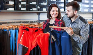 二尺二的腰围是多大码（二尺二的腰围是多大码女性）