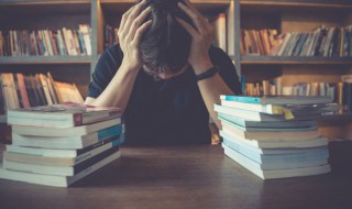 关于月亮思乡的古诗有哪些 有关月亮思乡的古诗有哪些