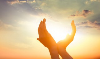 春分太阳高度角与直射纬度分别是多少