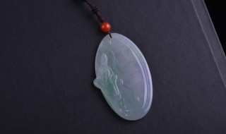 翡翠雕刻荷叶是什么寓意（翡翠荷叶的寓意）