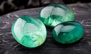 玉和翡翠的区 玉和翡翠的区别在哪里