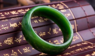 翡翠a货有什么作用（翡翠只要是A货好处都一样吗）