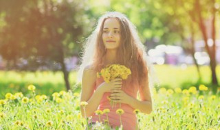 昵称女生优雅四个字(四字优雅昵称 女生)