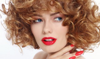 怎么洗掉染发膏残留在皮肤上的 染发膏在皮肤上如何洗掉