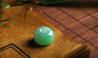 品种最好的翡翠是什么意思（什么样的翡翠算是好翡翠）